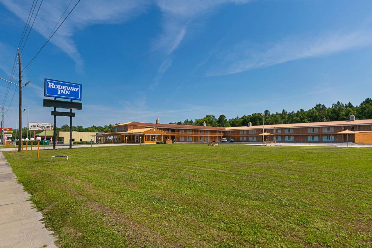 Rodeway Inn Perry Bagian luar foto