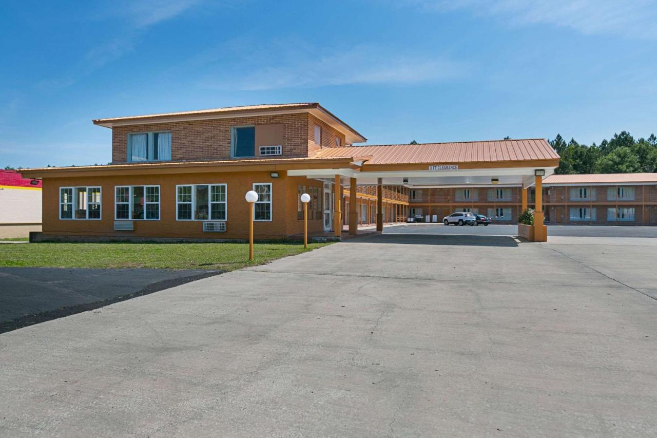 Rodeway Inn Perry Bagian luar foto